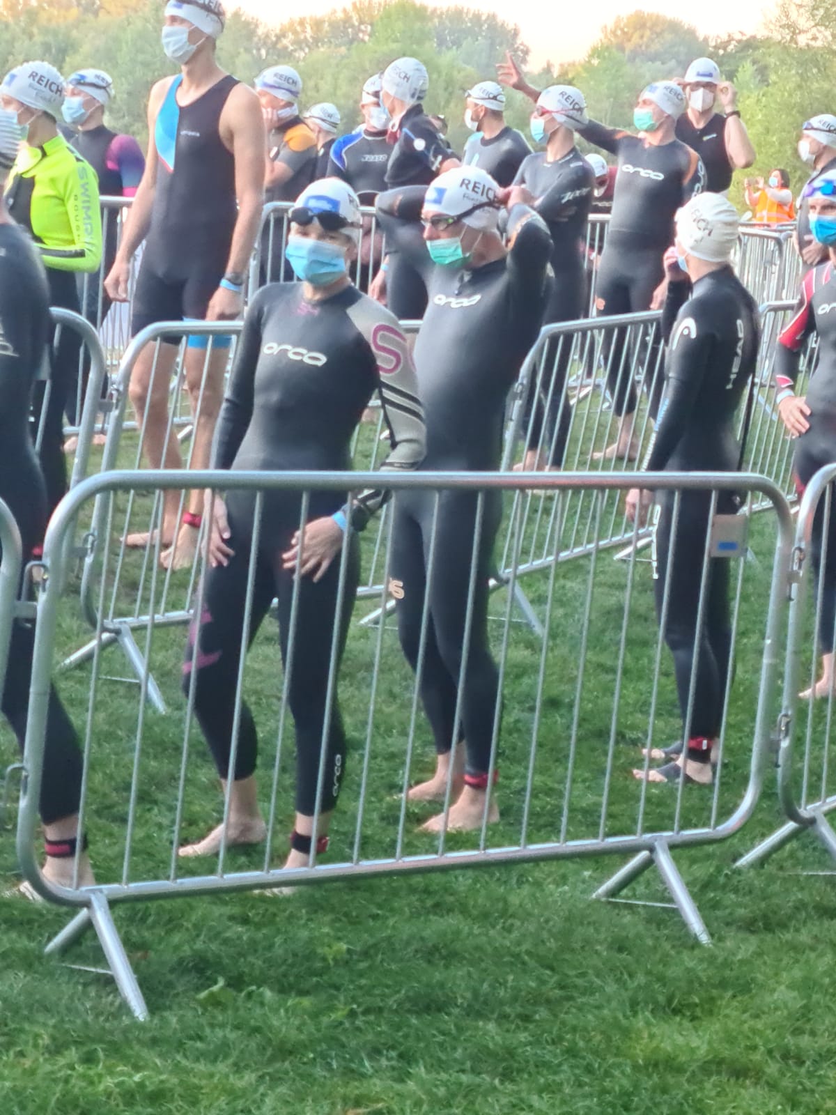 b Schwimmstart im Kanal